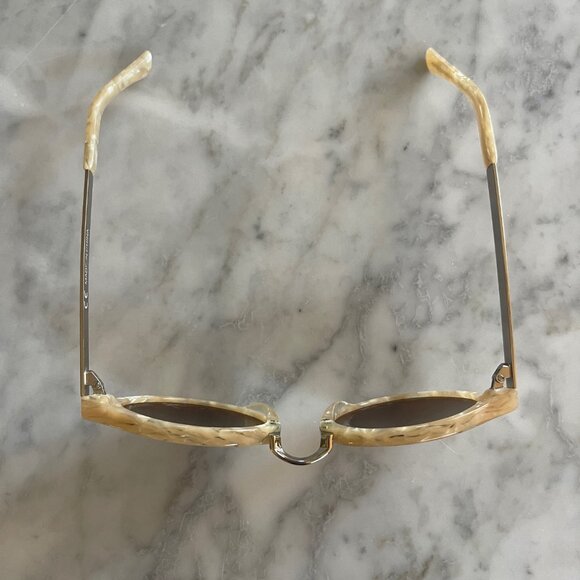 Madewell Indio Sunglasses in Bashfull Blush - Picture 6 of 6